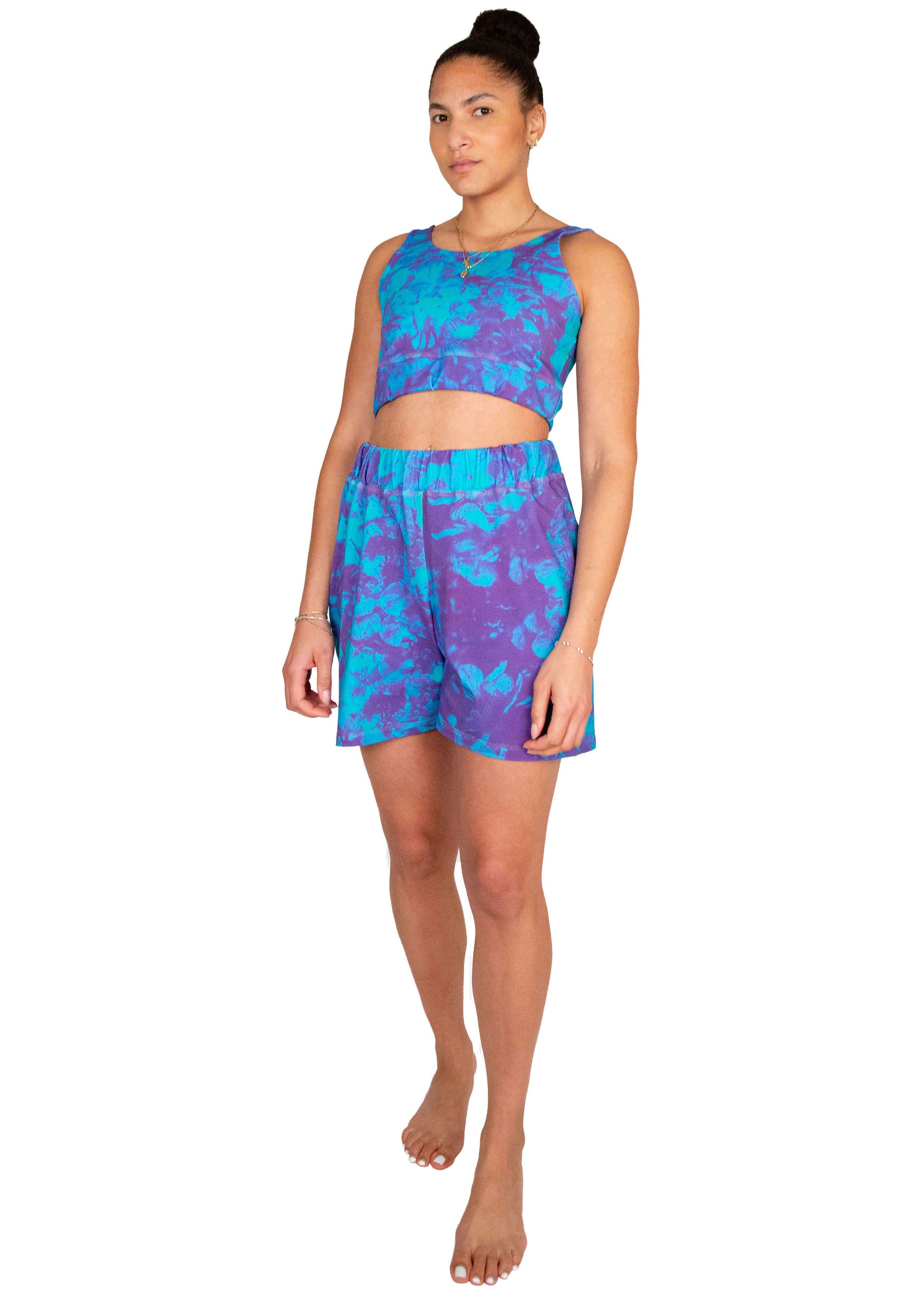 shorts // avril print