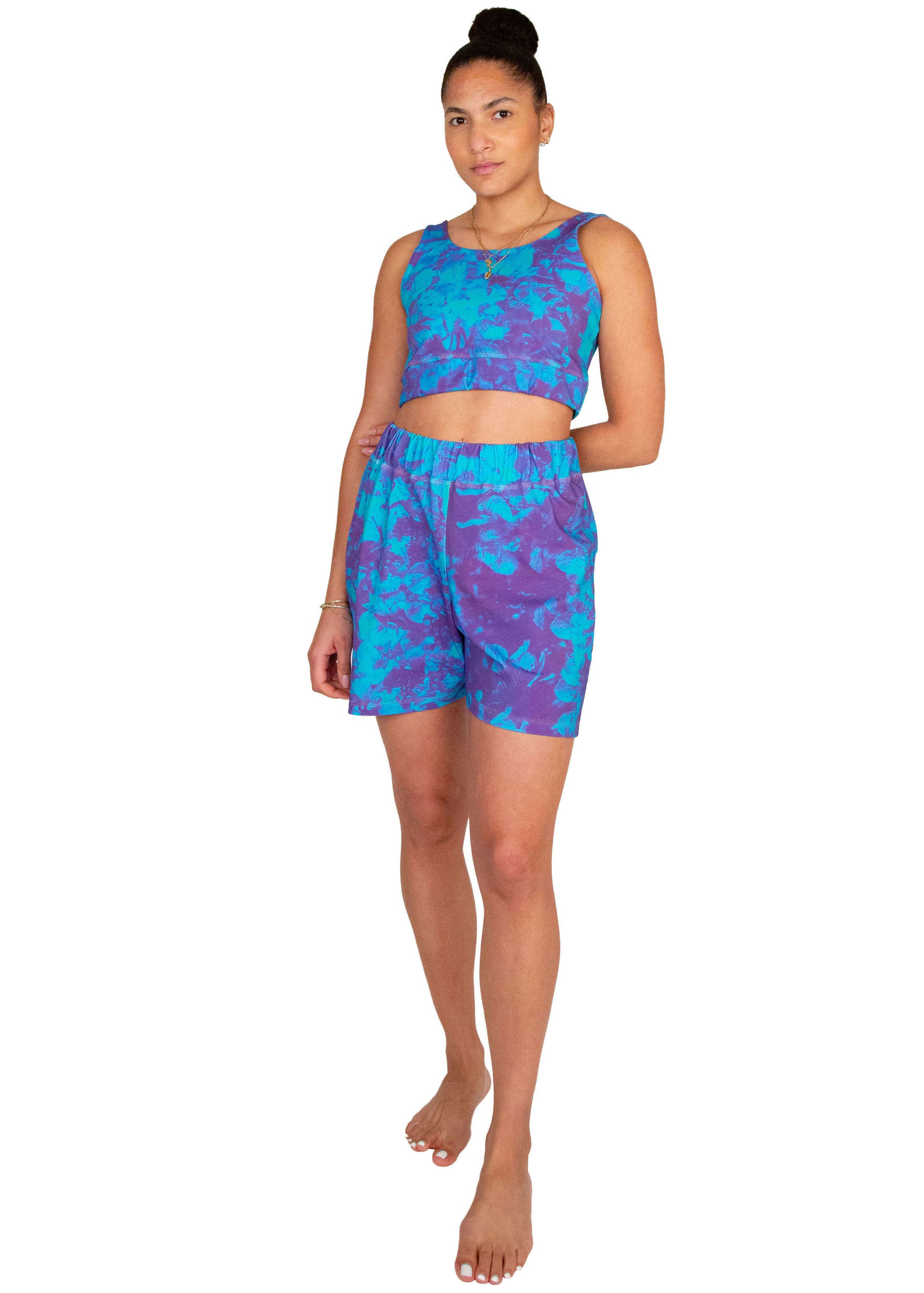 shorts // avril print