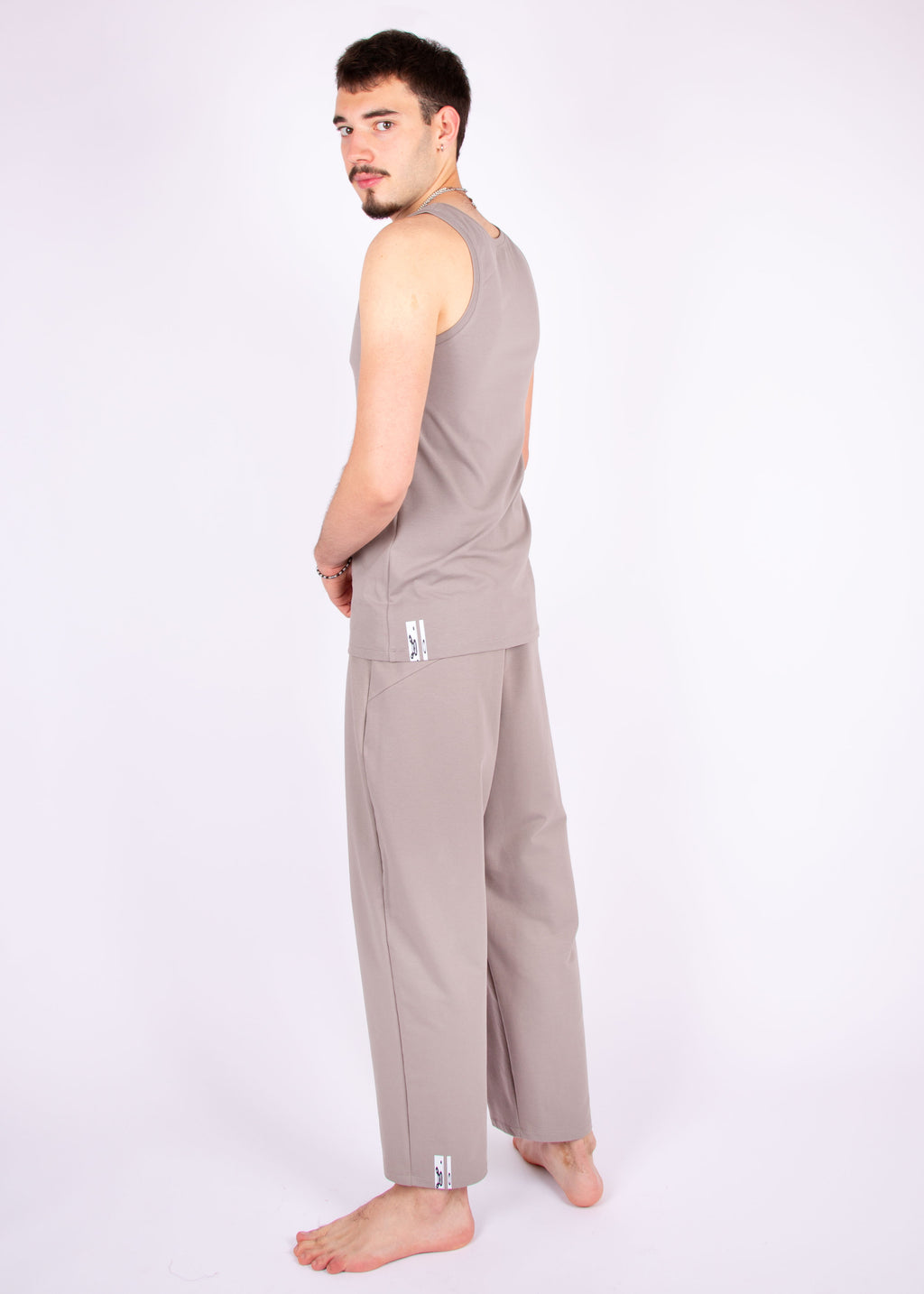tank top // dolphin grey