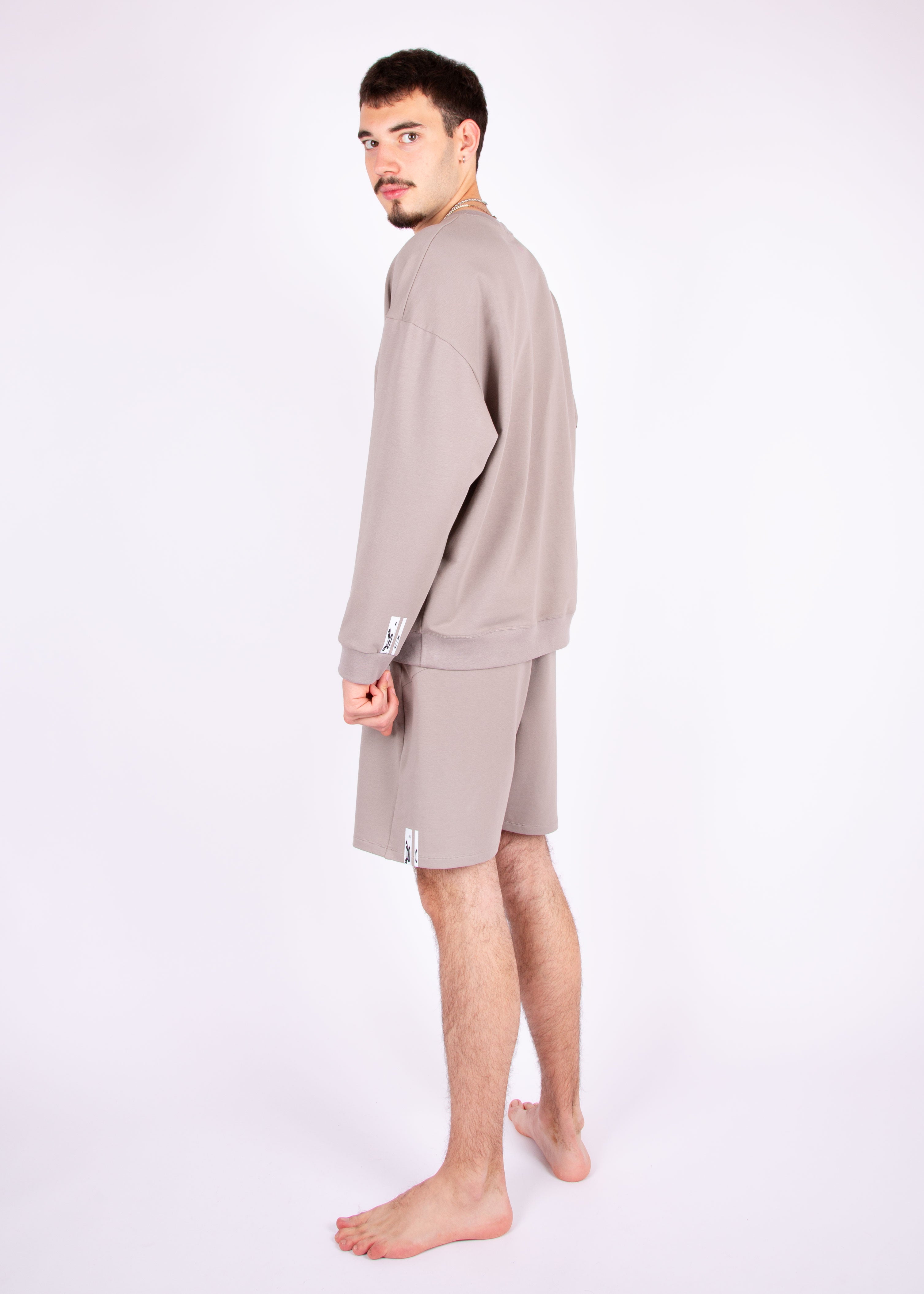 sweater // dolphin grey